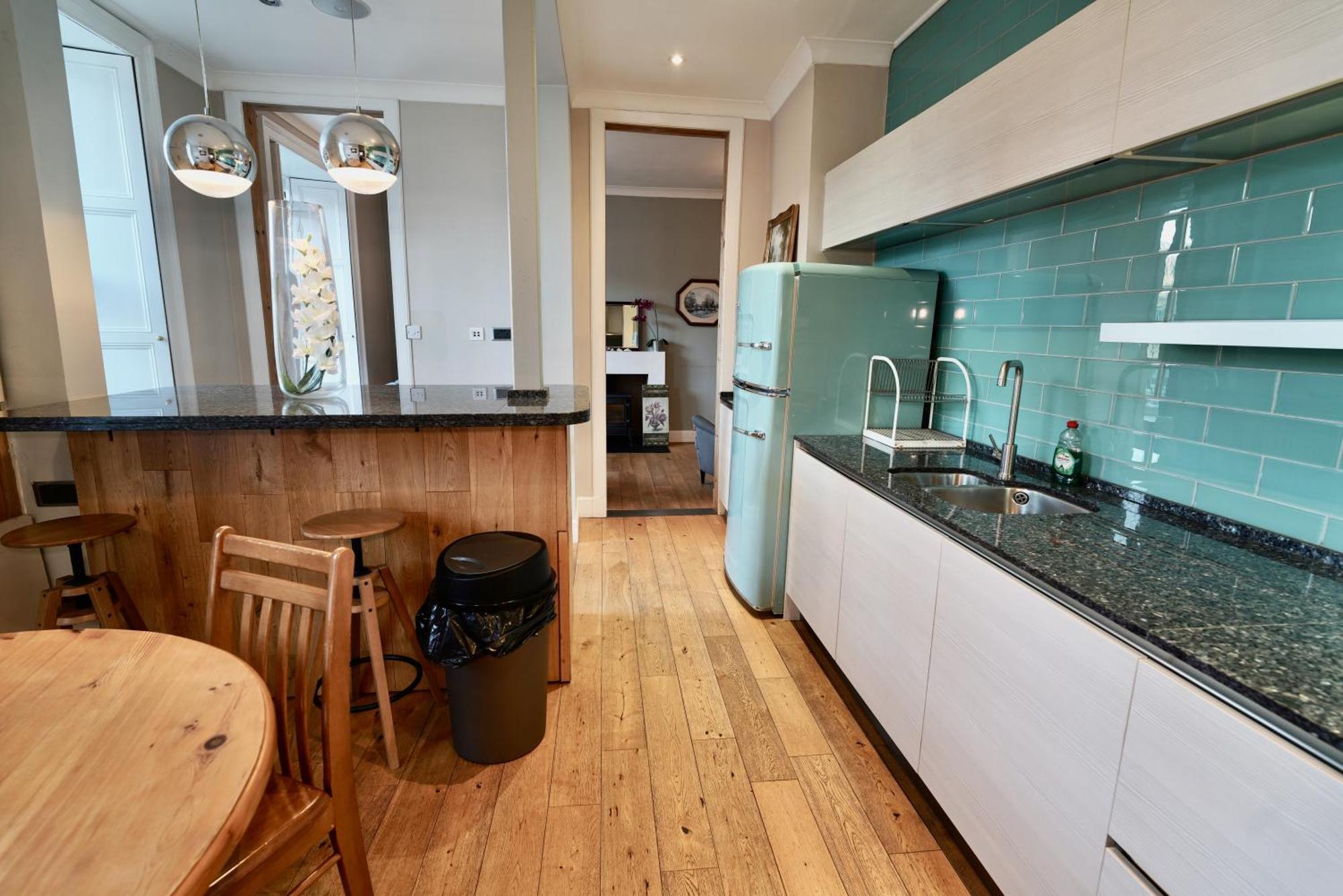 Spacious 2 Bed Apt Next To Royal Mile & Waverley EDI Buitenkant foto