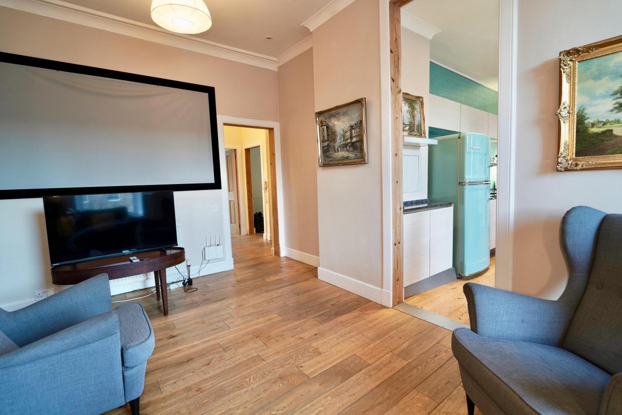 Spacious 2 Bed Apt Next To Royal Mile & Waverley EDI Buitenkant foto