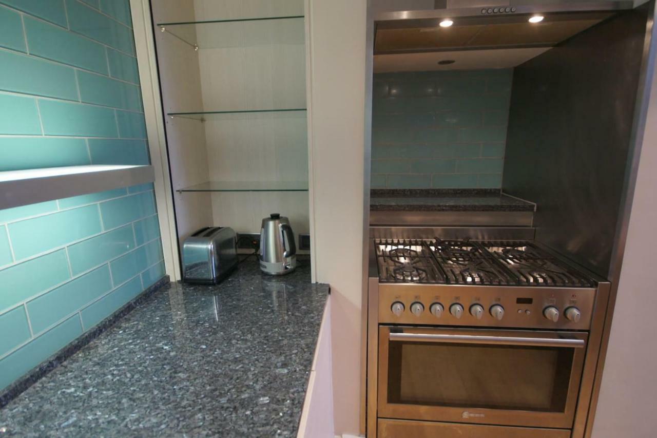 Spacious 2 Bed Apt Next To Royal Mile & Waverley EDI Buitenkant foto