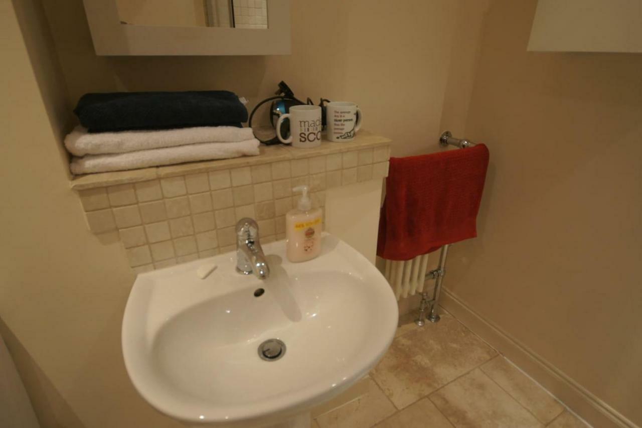 Spacious 2 Bed Apt Next To Royal Mile & Waverley EDI Buitenkant foto